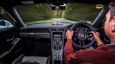 Porsche 911 R – interior driving