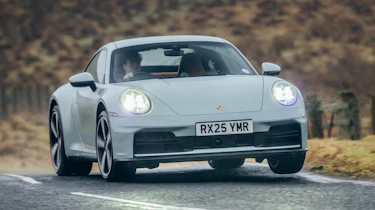 Porsche 911 (992.2) – front