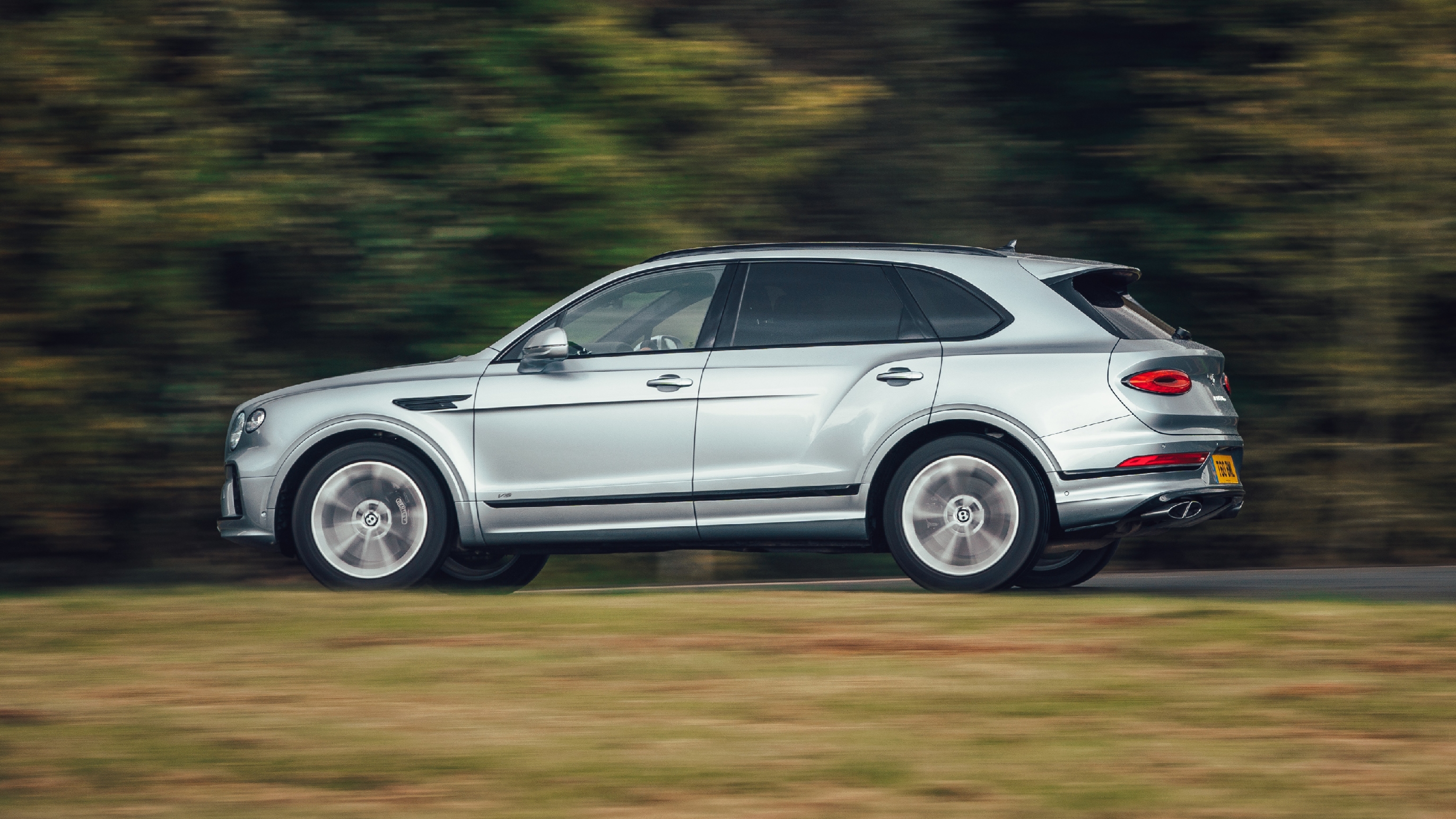 Bentley Bentayga rear