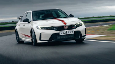 Honda Civic Type R v Alpine A290