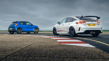 Honda Civic Type R v Alpine A290