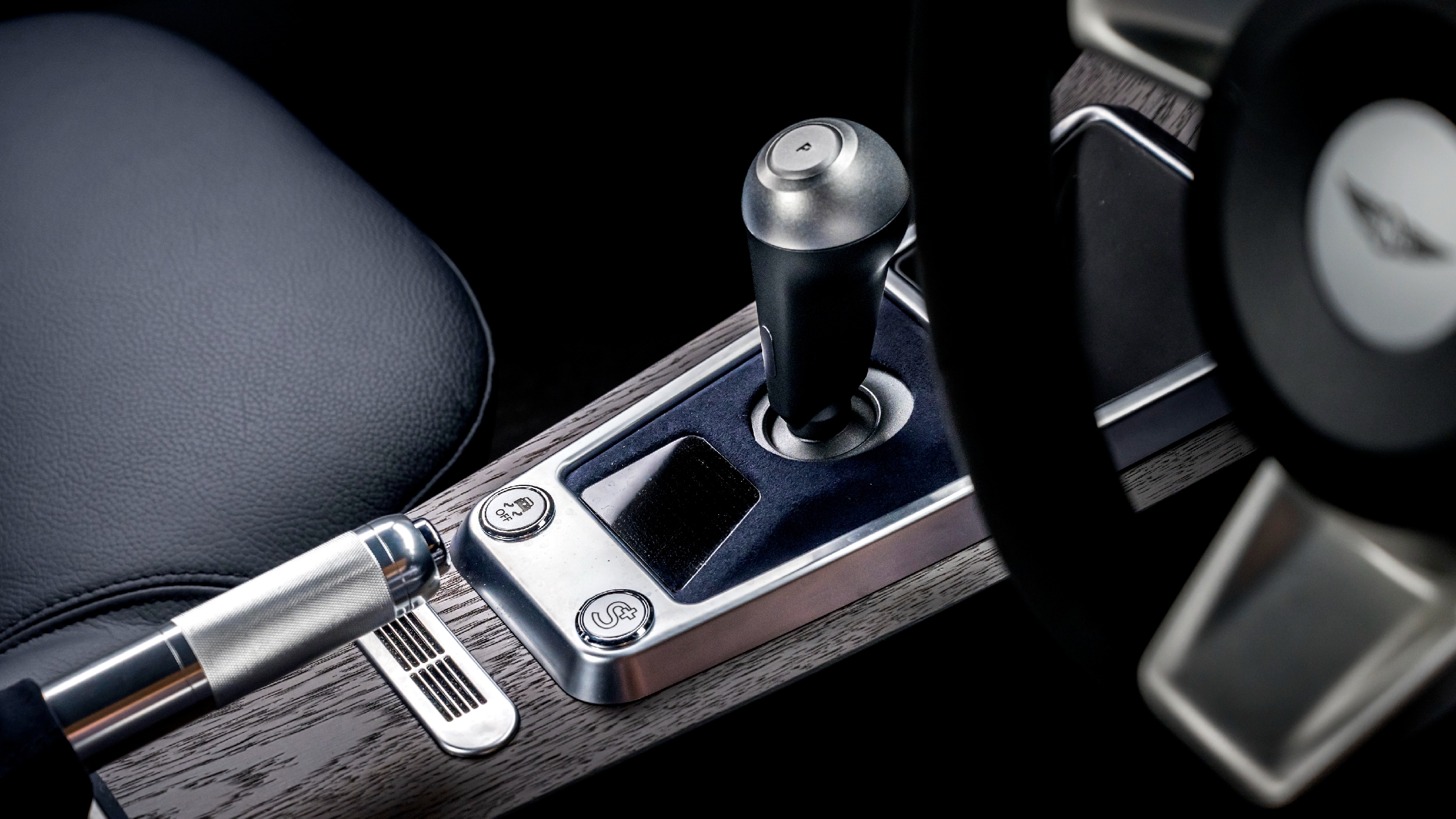 Morgan Supersport 400 shifter