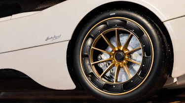 Pocher Pagani Utopia