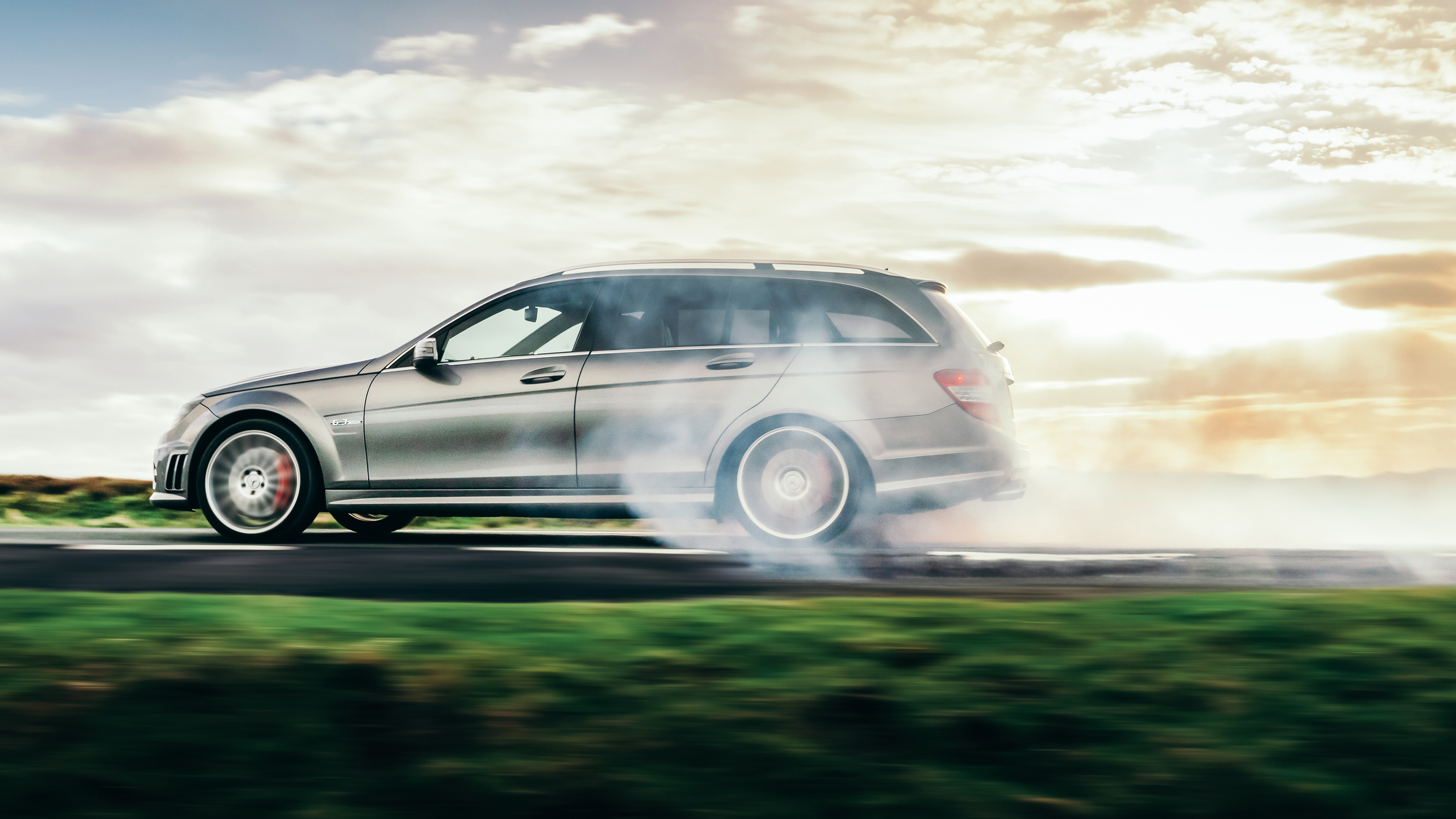 S204 Mercedes-Benz C63 AMG