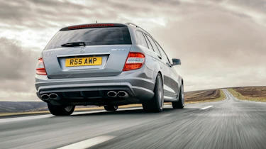 S204 Mercedes-Benz C63 AMG
