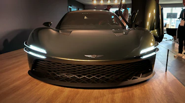 Genesis Magma GT