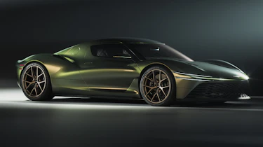 Genesis Magma GT
