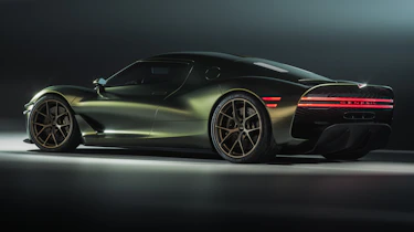 Genesis Magma GT