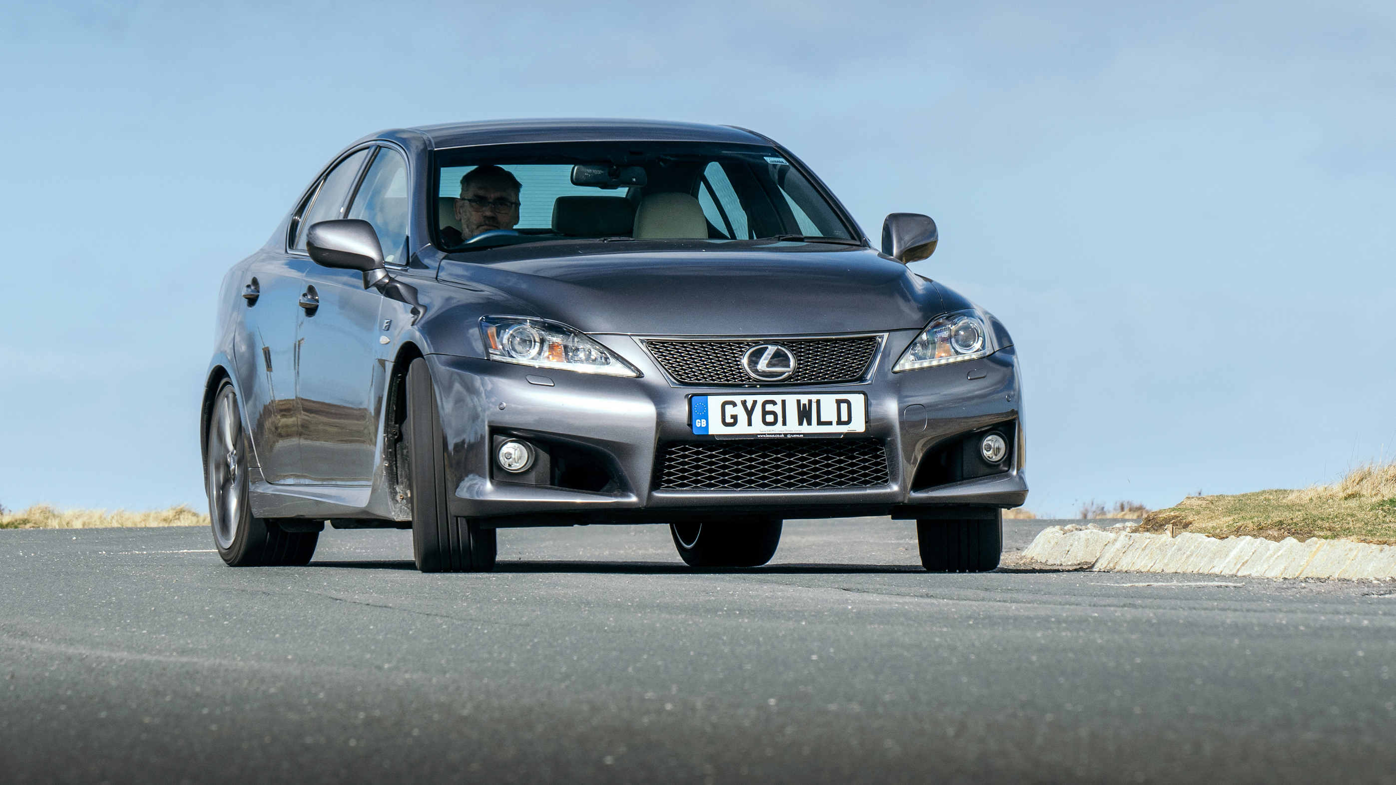 Lexus IS F – front