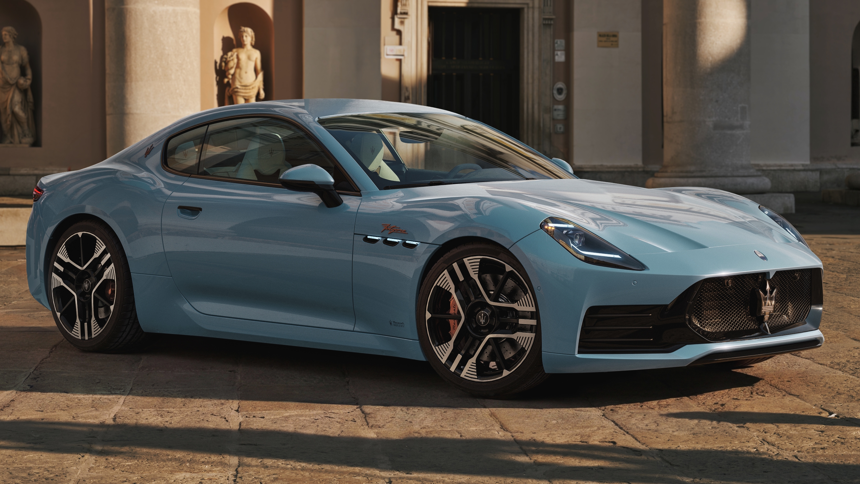 Maserati GranTurismo Folgore front
