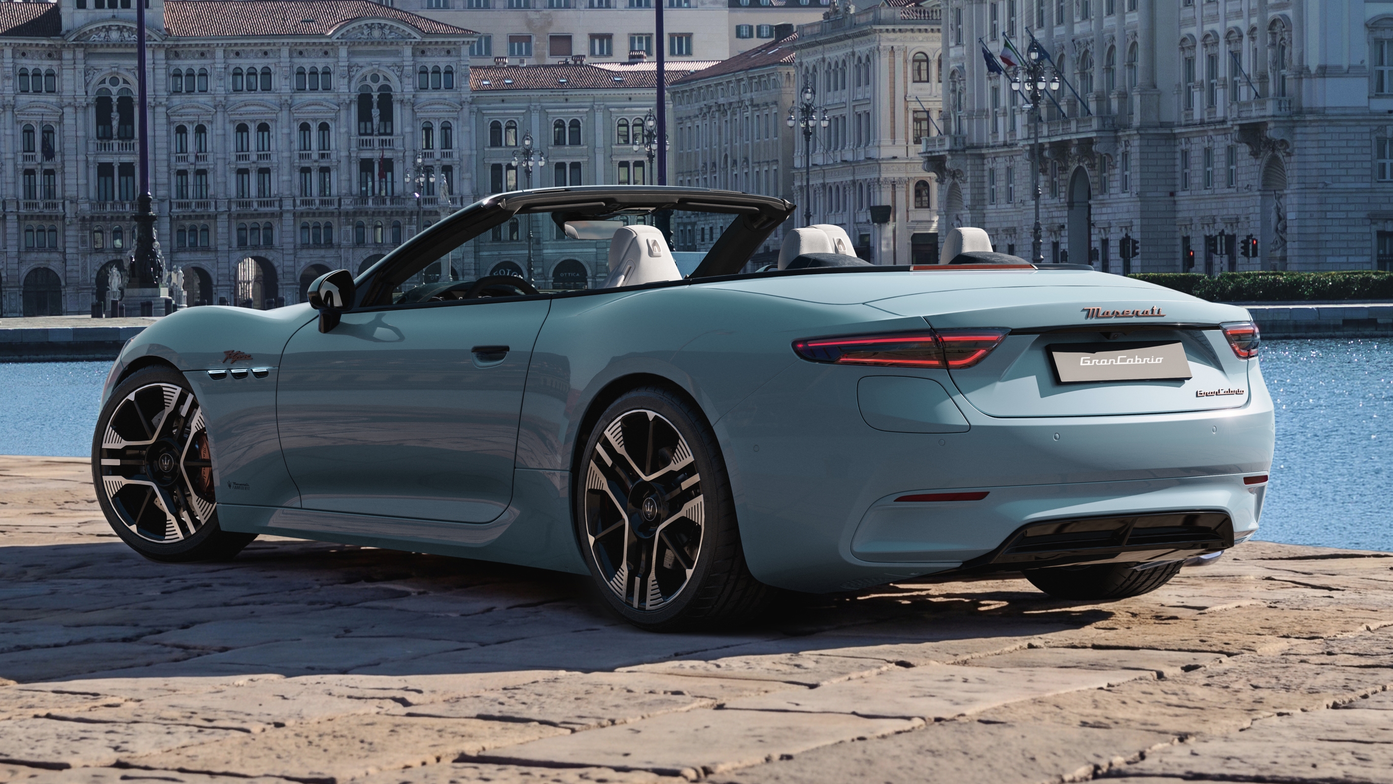 Maserati GranCabrio Folgore rear