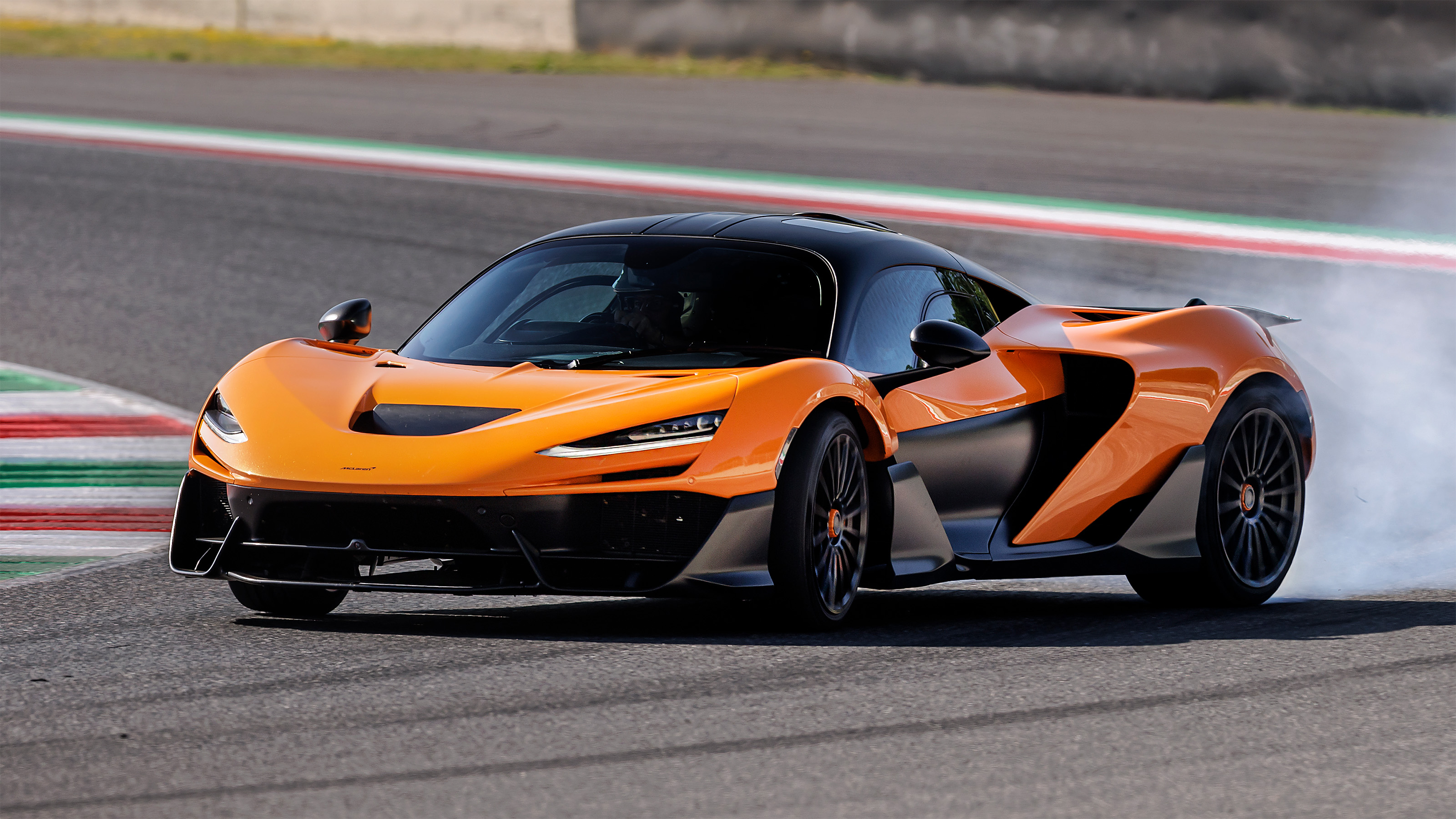 McLaren W1 