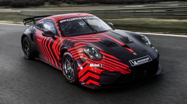 Porsche 911 GT4 R front