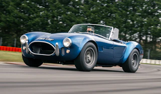 AC Cobra 289 front