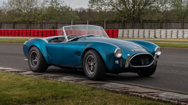 AC Cobra 289 front
