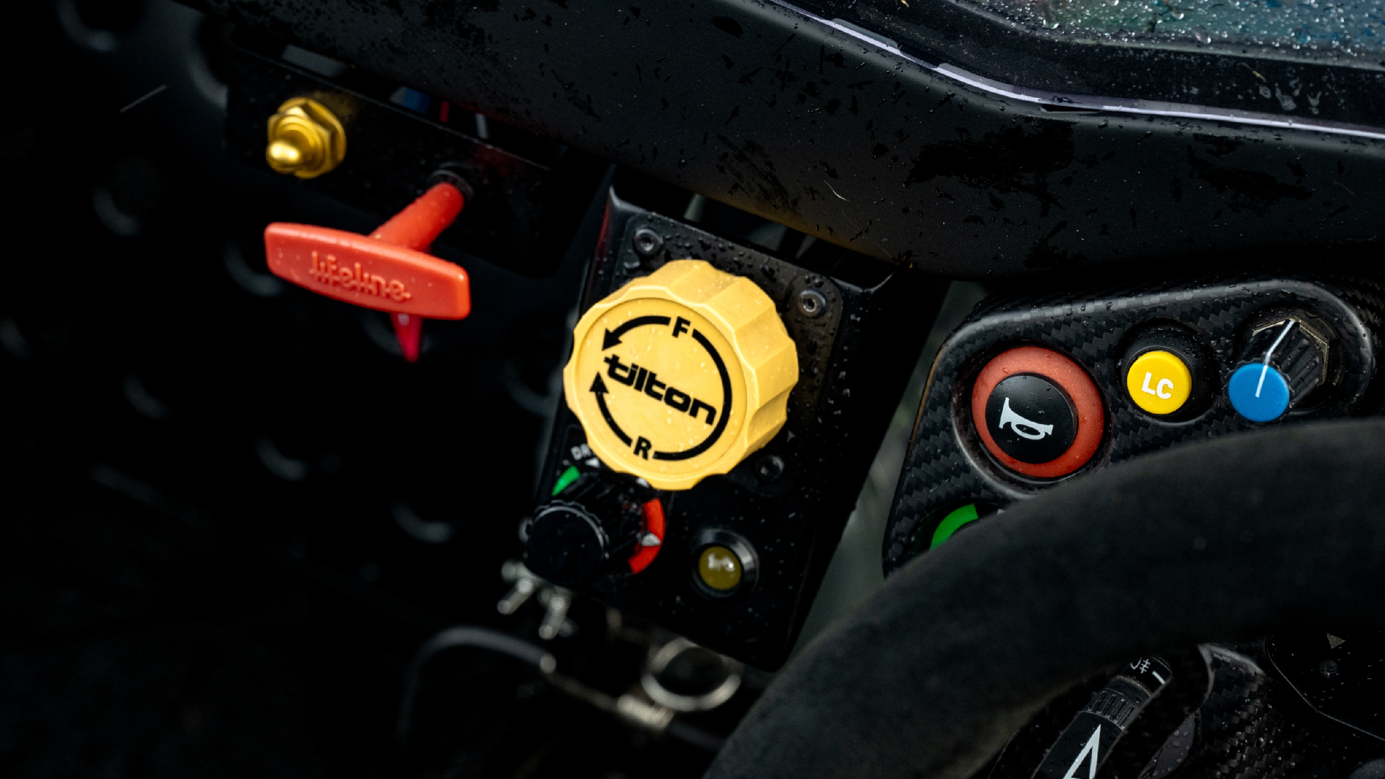 Ariel Atom 4RR interior details