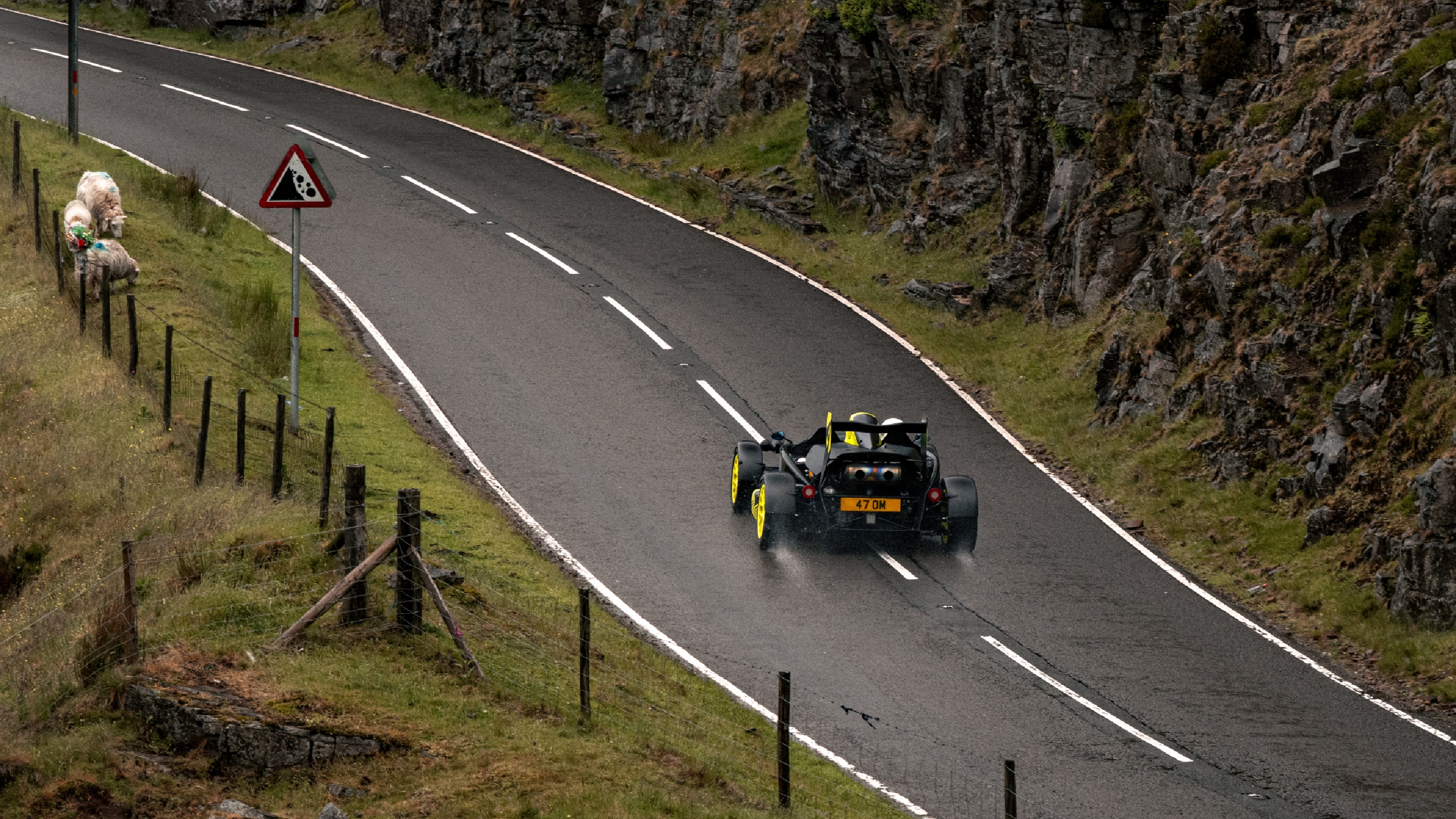 Ariel Atom 4RR rear