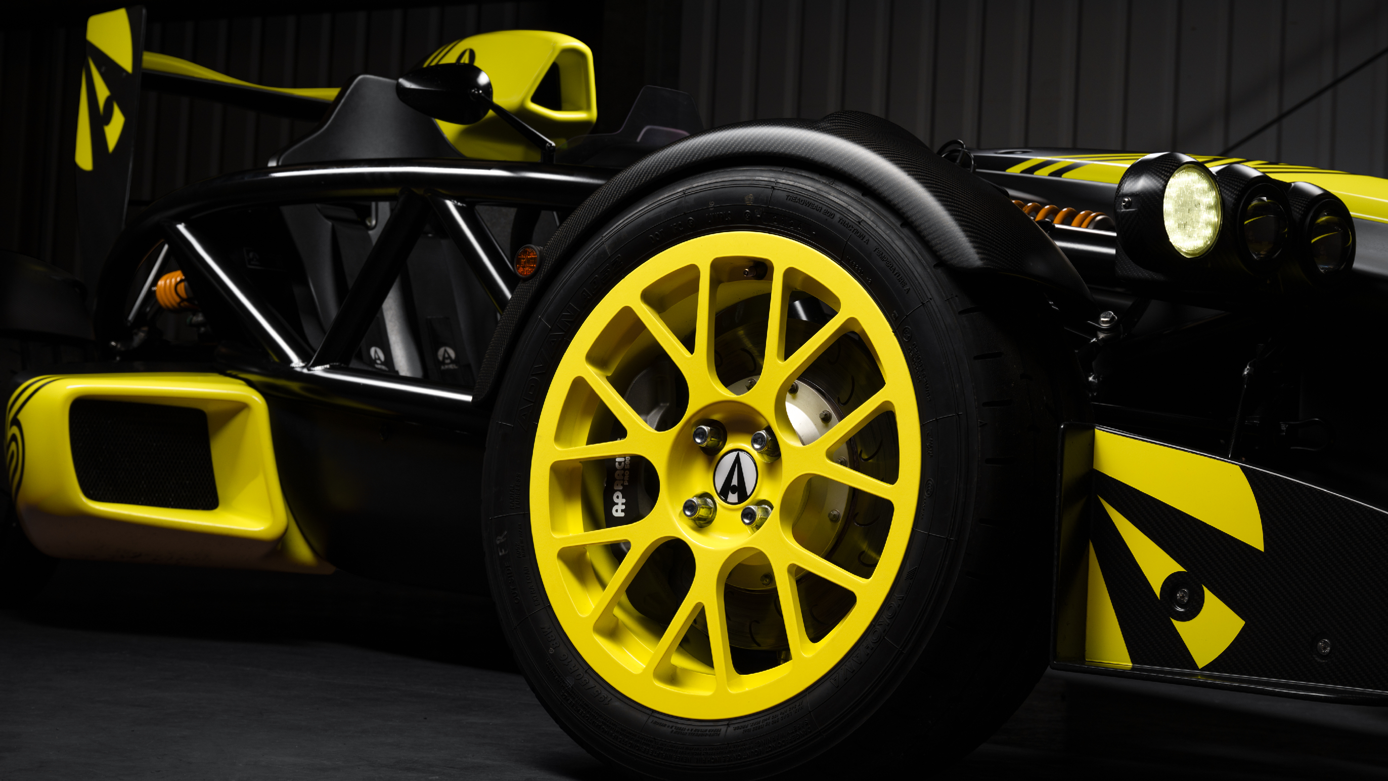 Ariel Atom 4RR wheel
