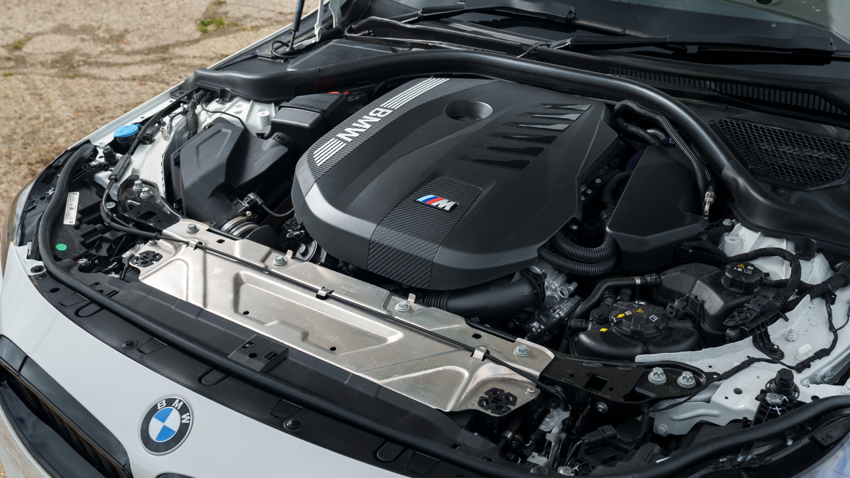 BMW M240i xDrive engine