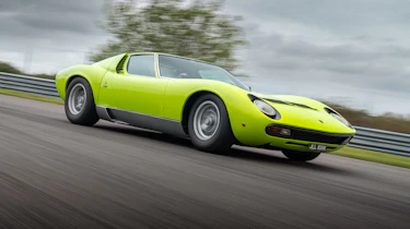 Lamborghini Miura front