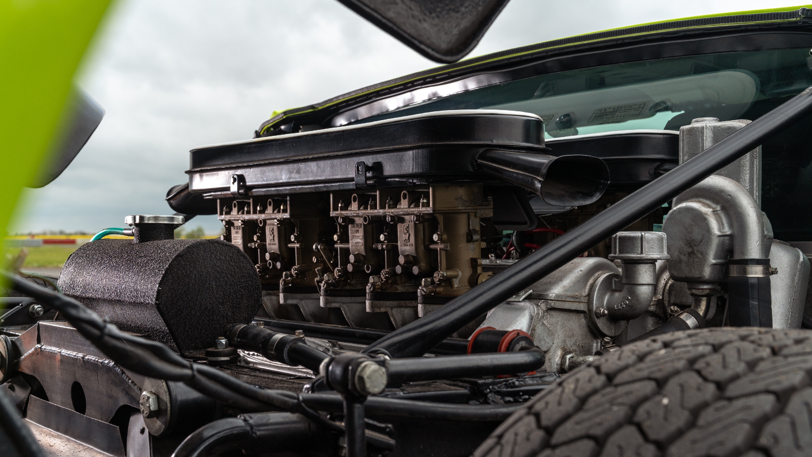 Lamborghini Miura engine