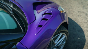 Lotus Emira 420 Sport arch vent