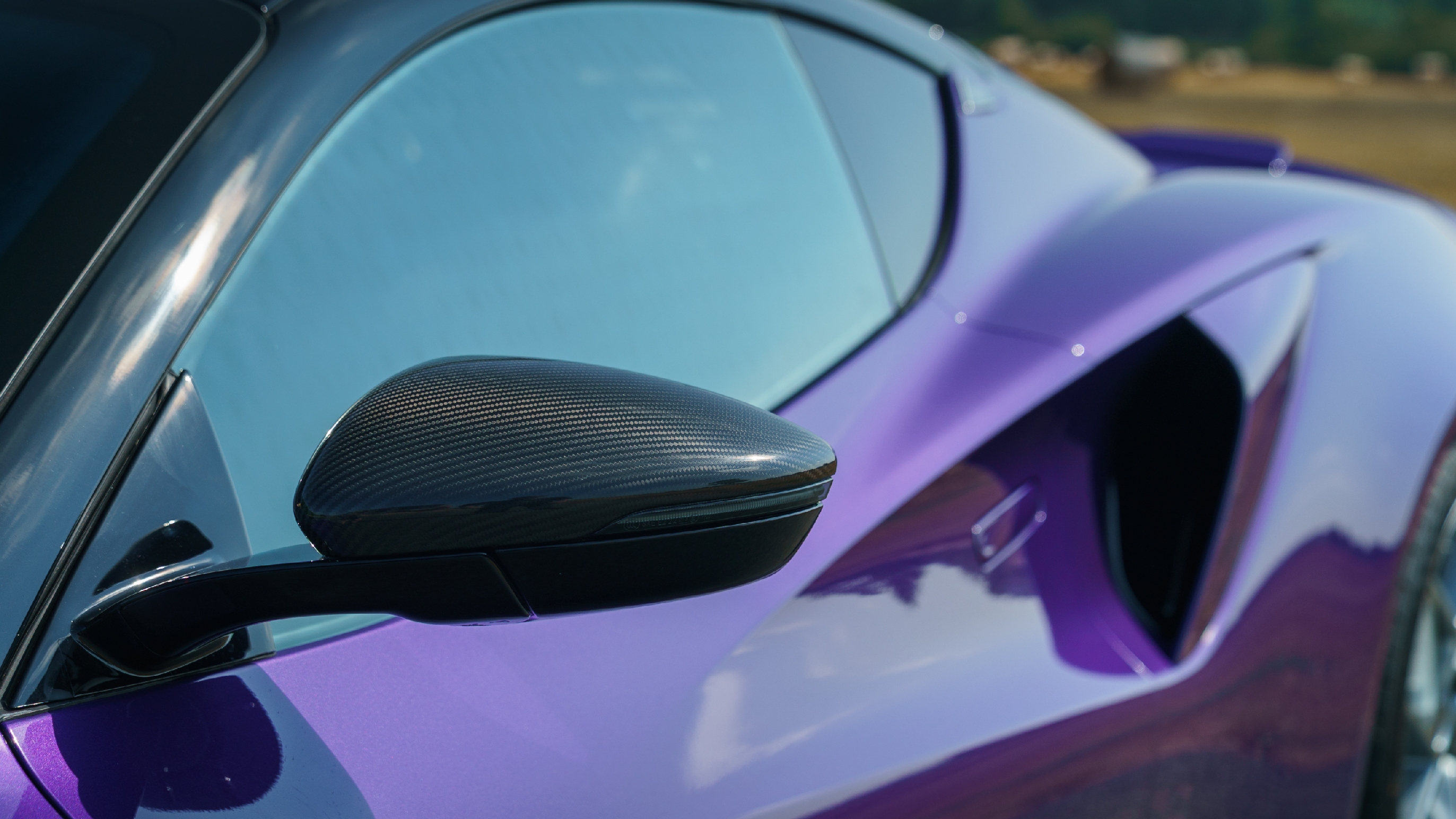 Lotus Emira 420 Sport details