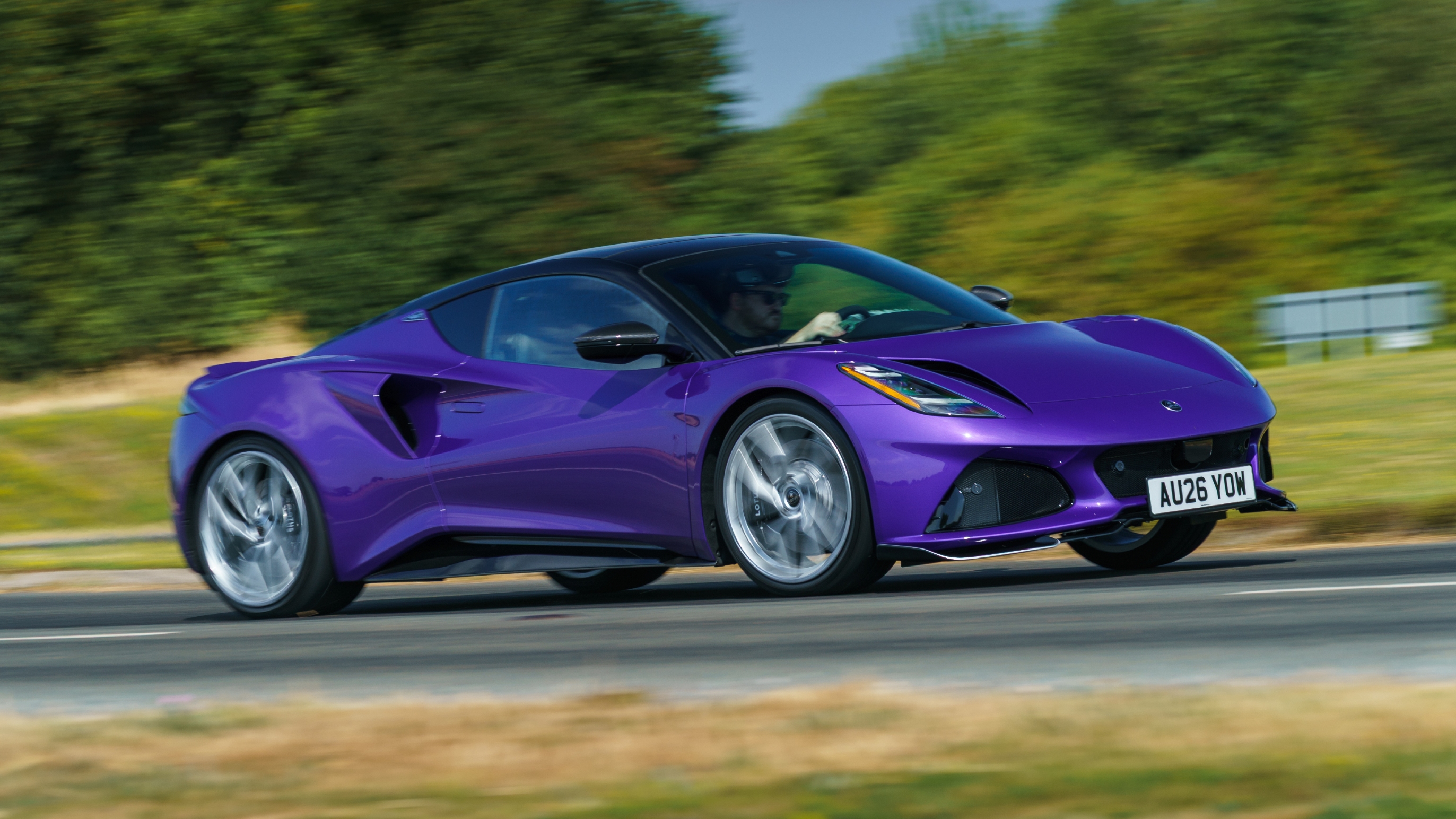 Lotus Emira 420 Sport front