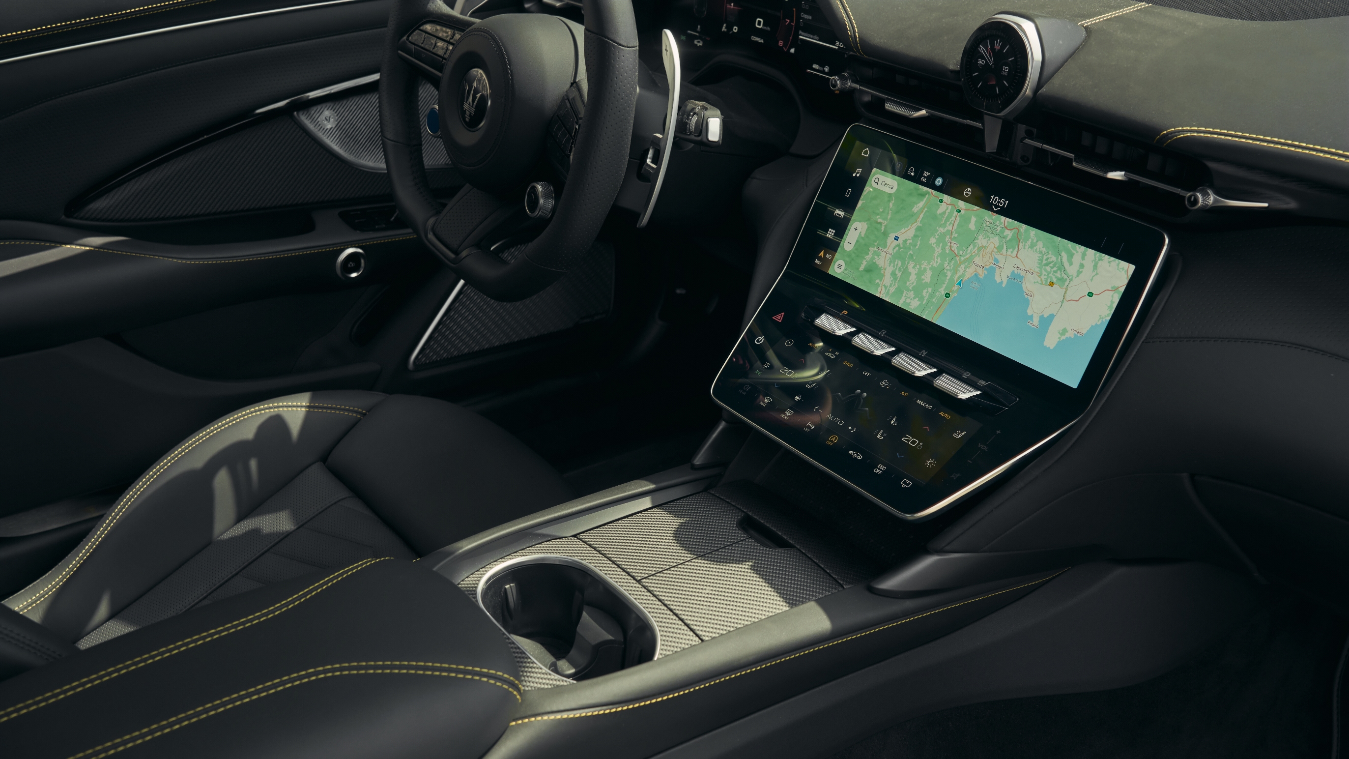 Maserati GranTurismo Trofeo interior