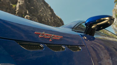 Maserati GranTurismo Trofeo details