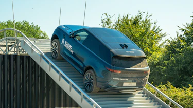 Range Rover Sport electric rear