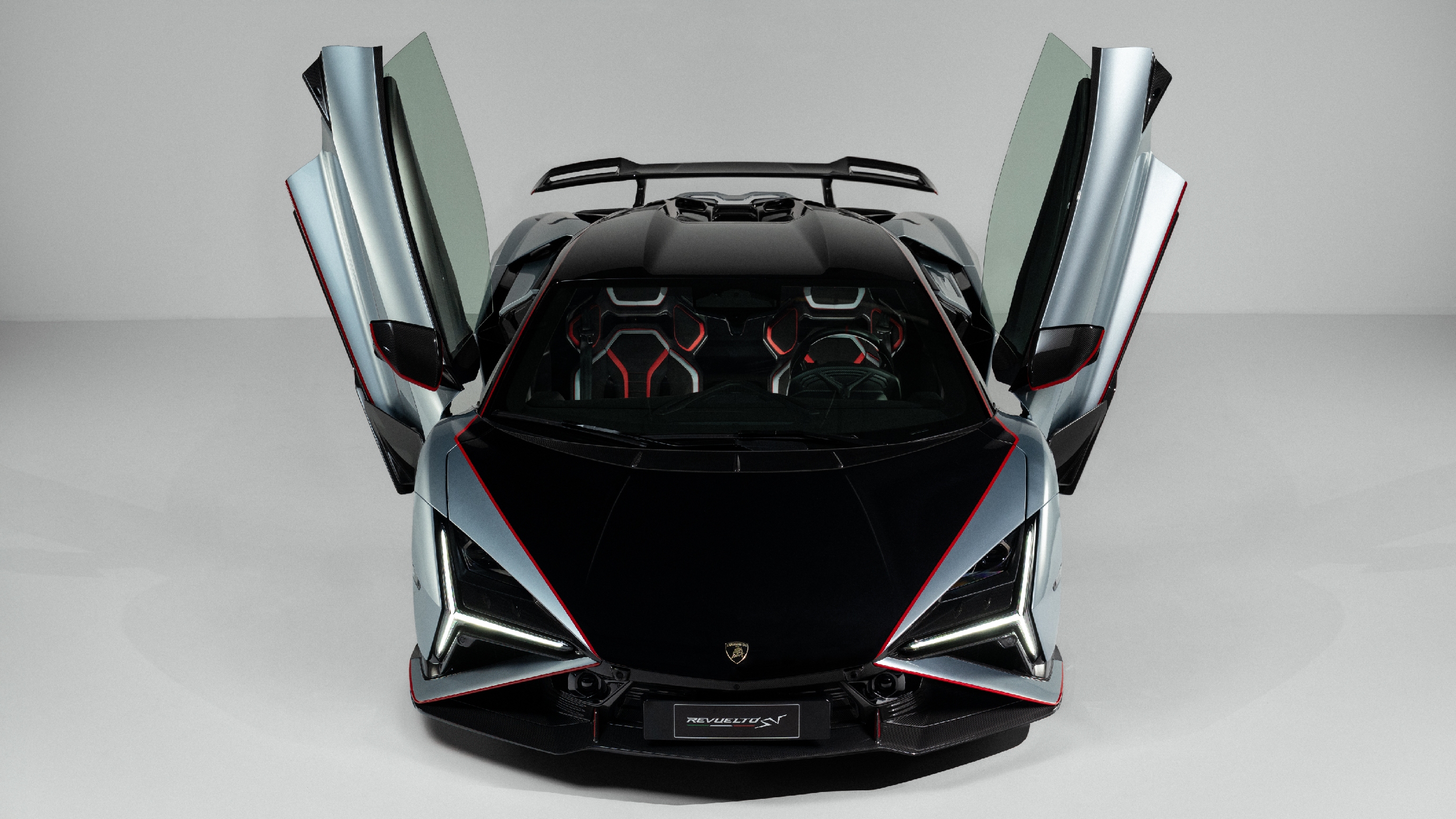 Lamborghini Revuelto SV