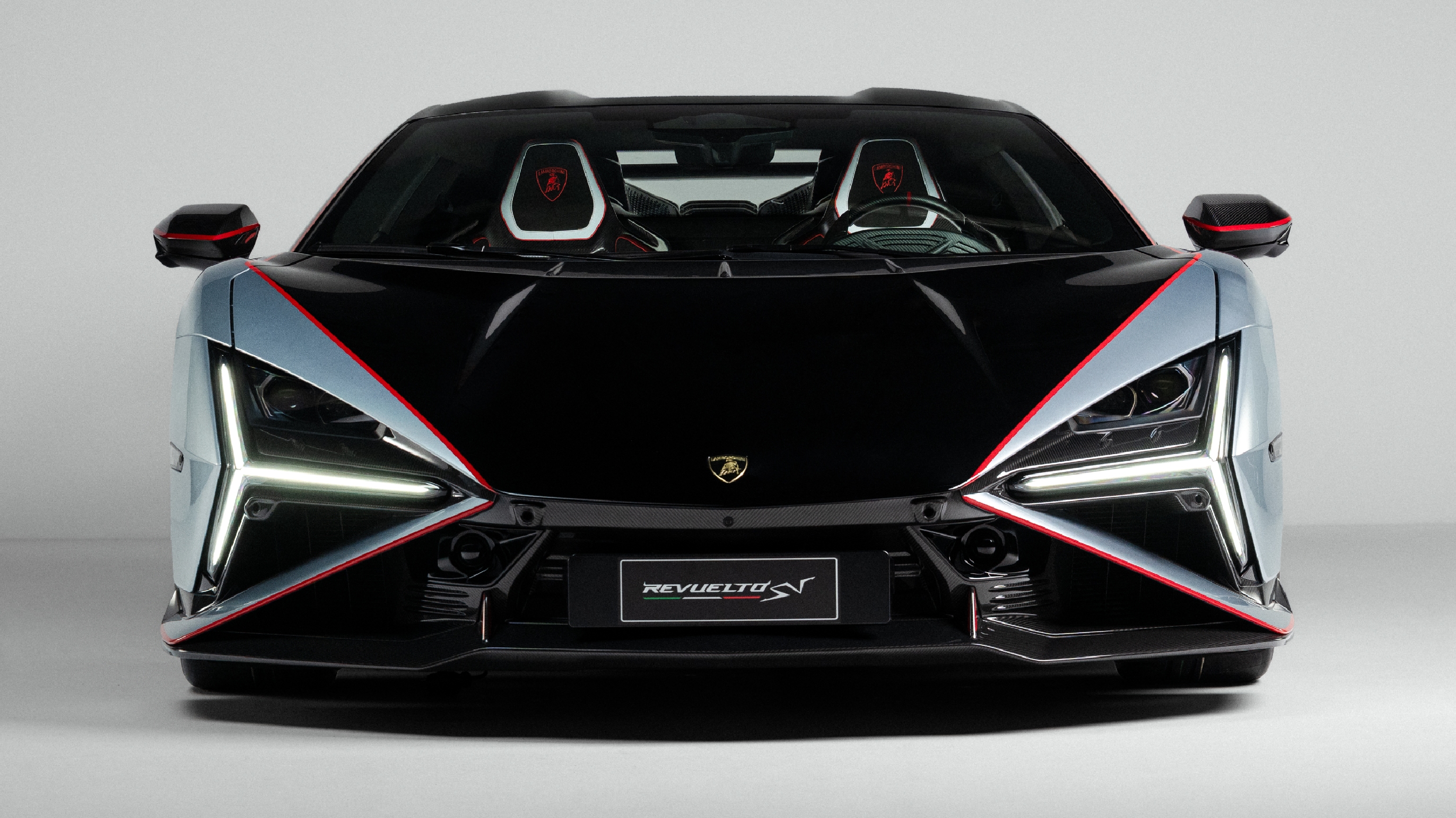 Lamborghini Revuelto SV