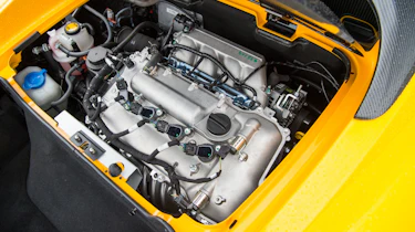 Lotus Elise S3 engine