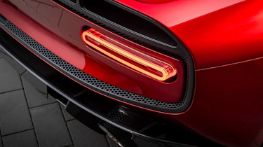 McLaren McL 6GT