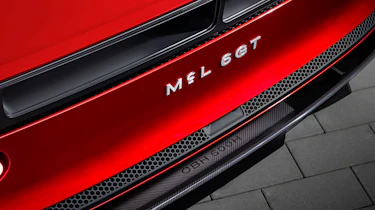 McLaren McL 6GT