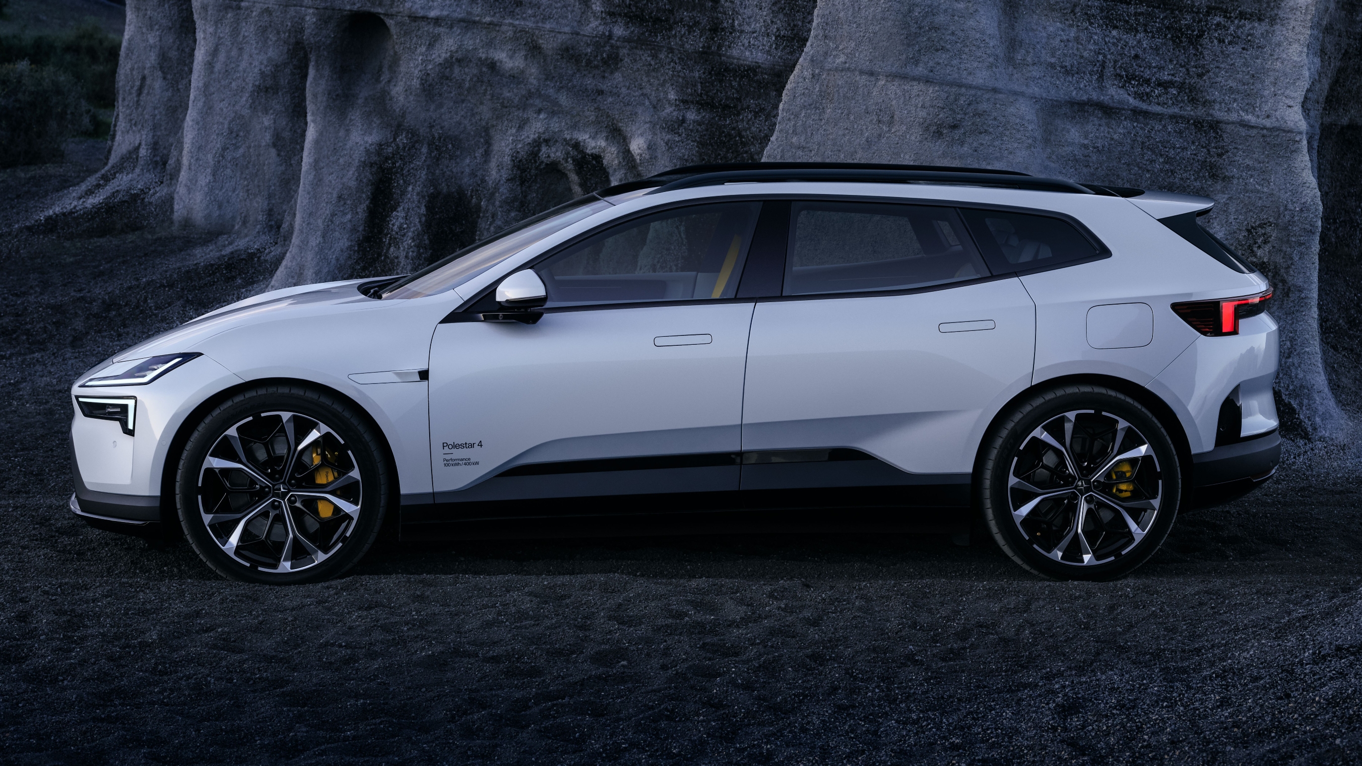 Polestar 4 SUV