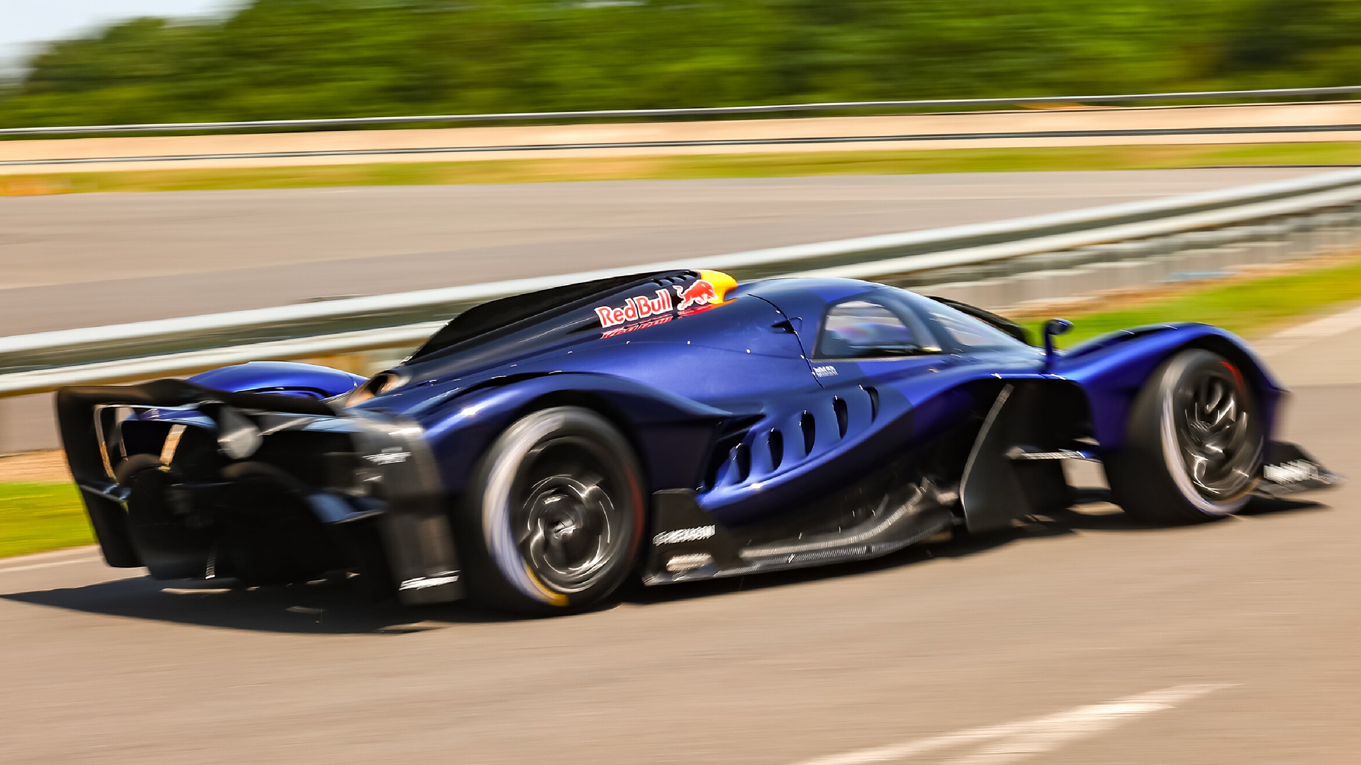 Red Bull RB17