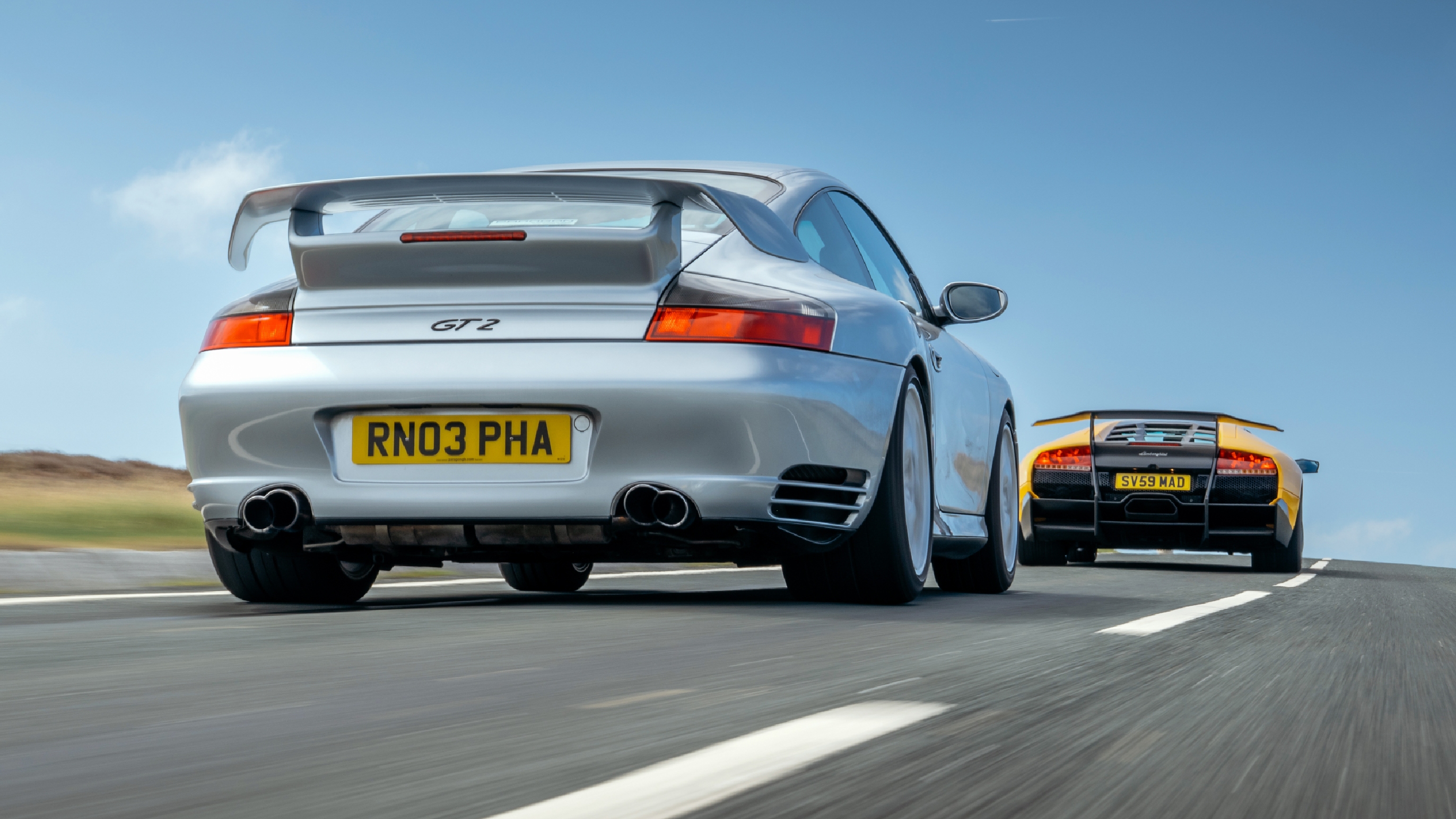 Porsche 911 (996) GT2 and Lamborghini Murcielago SV