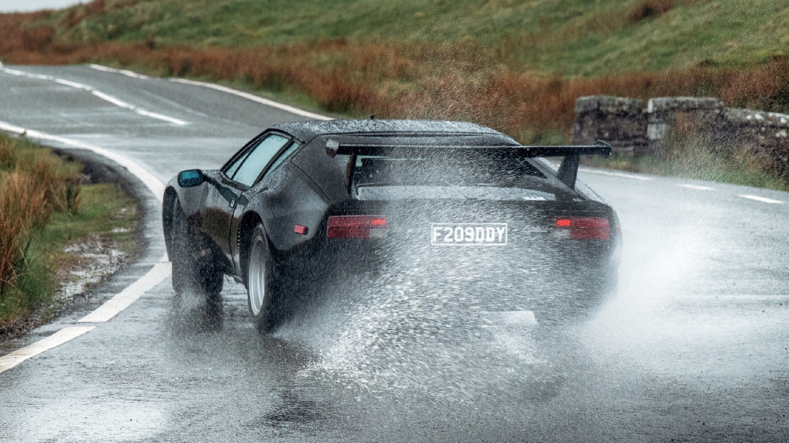 De Tomaso Pantera