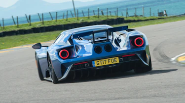 Ford GT