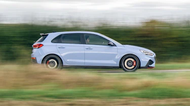 Hyundai i30 N side