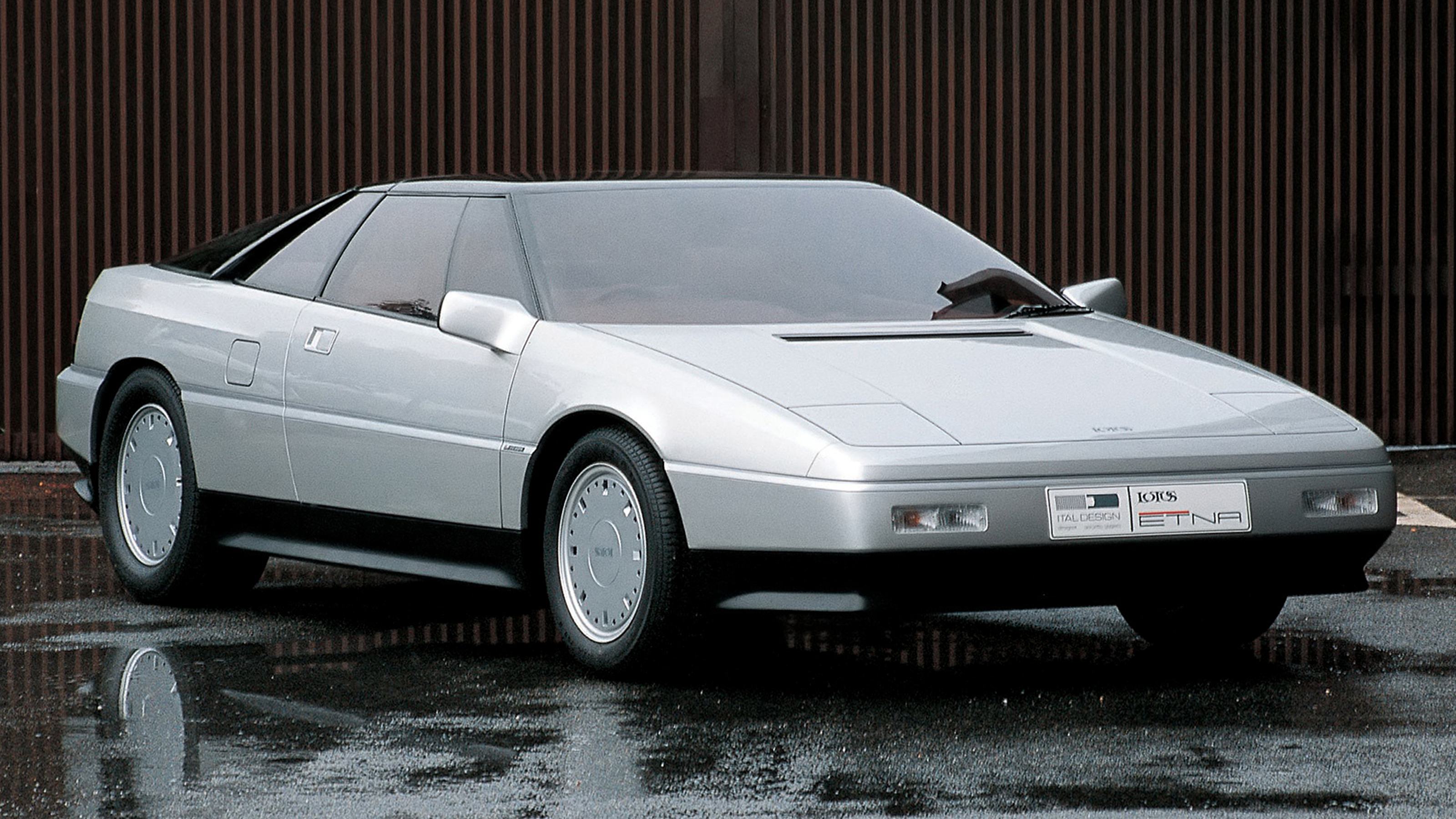 Lotus Etna