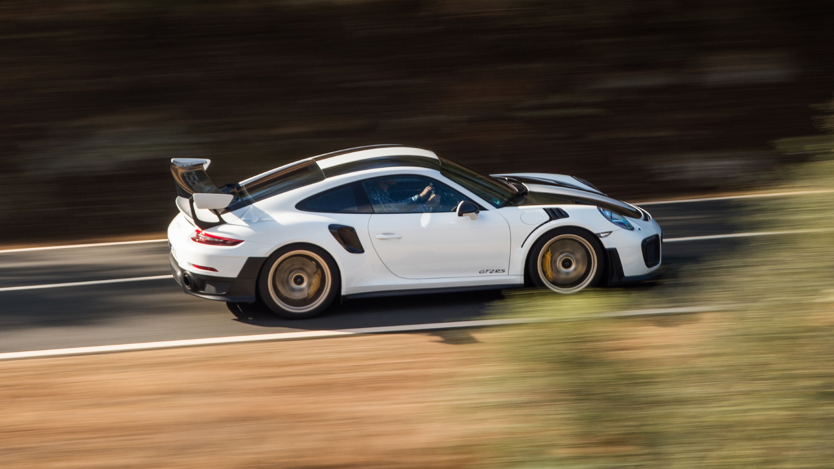 Porsche 911 GT2 RS
