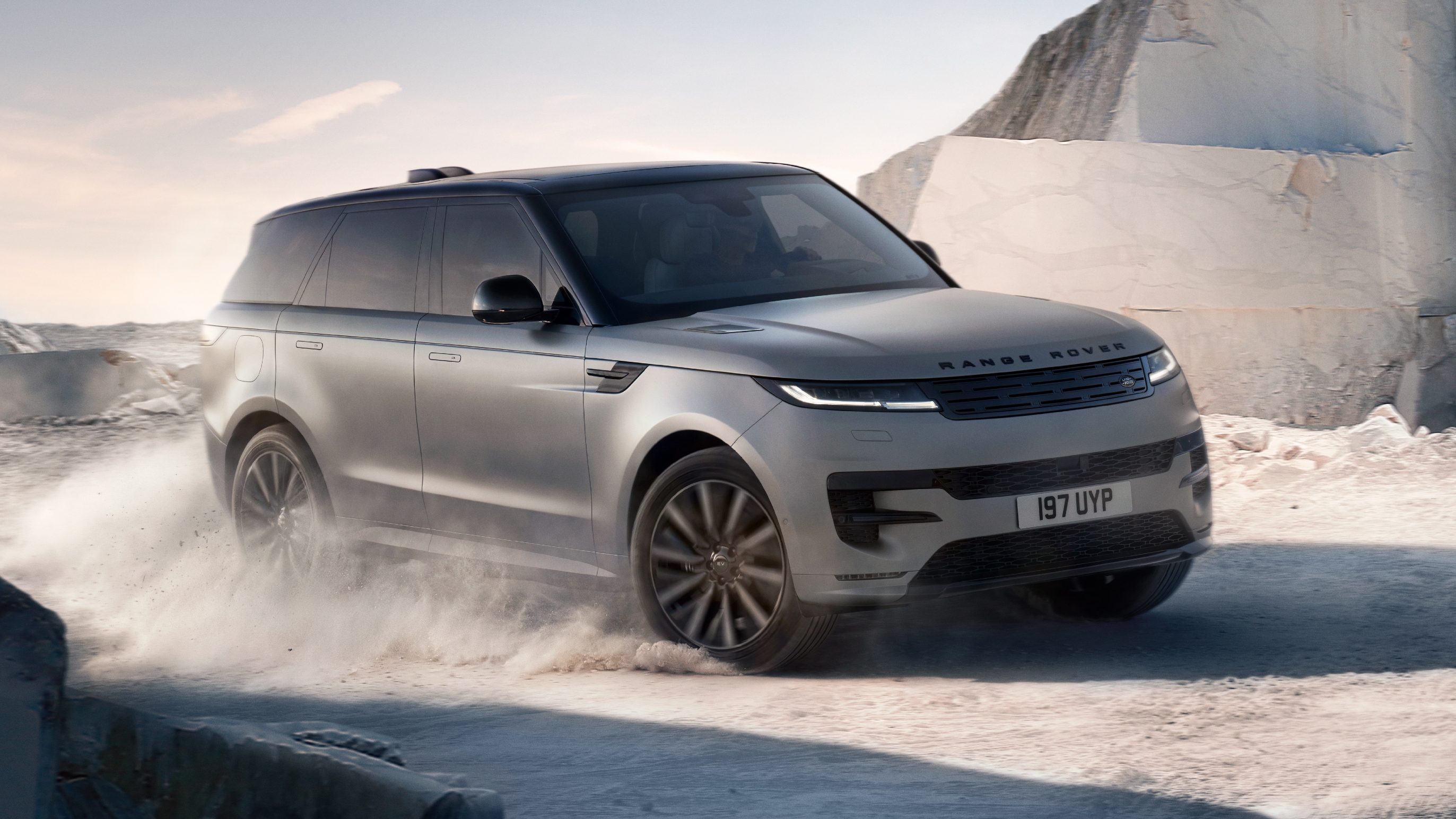 Range Rover Sport Electric