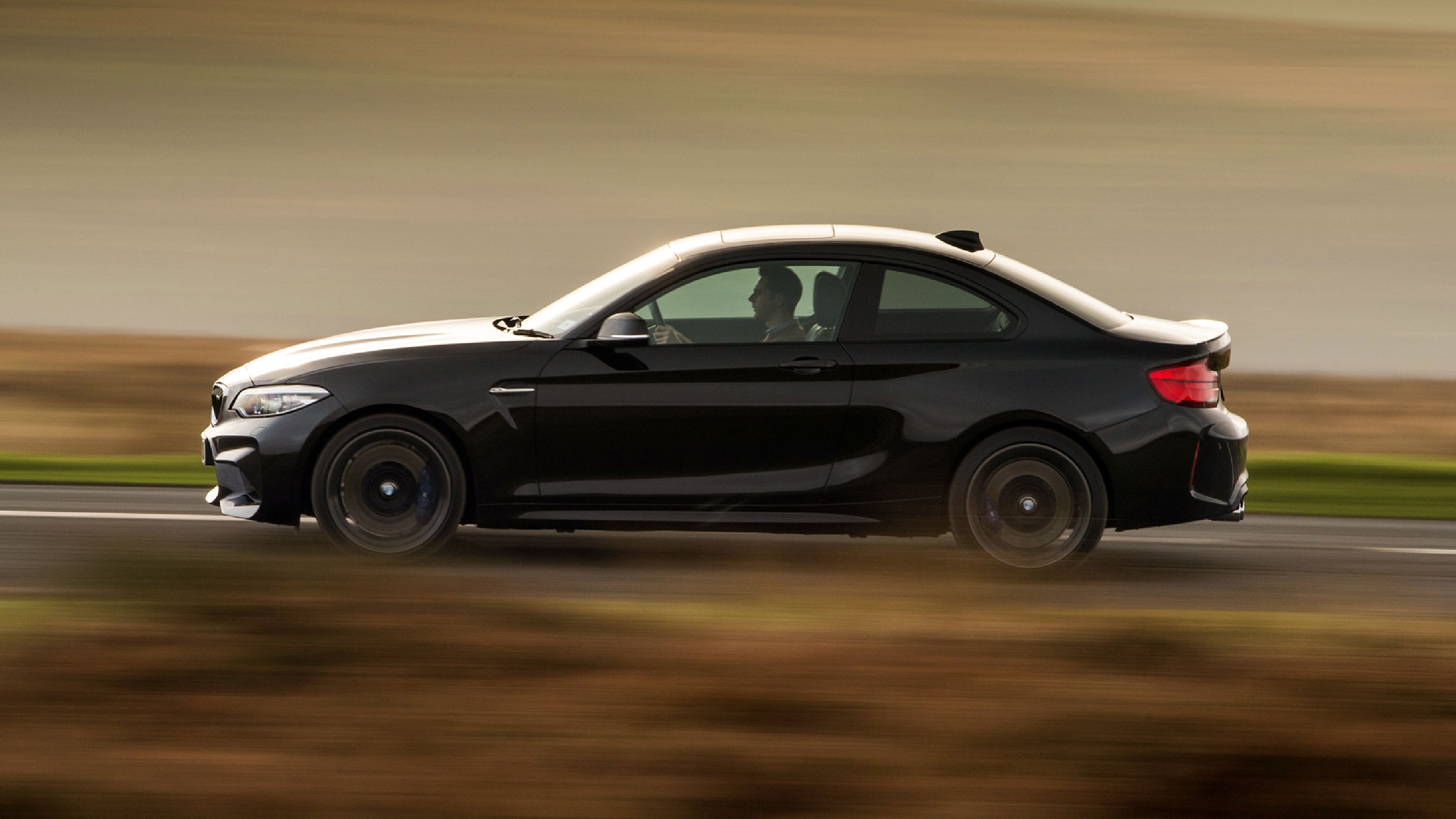 BMW M2 (F87)