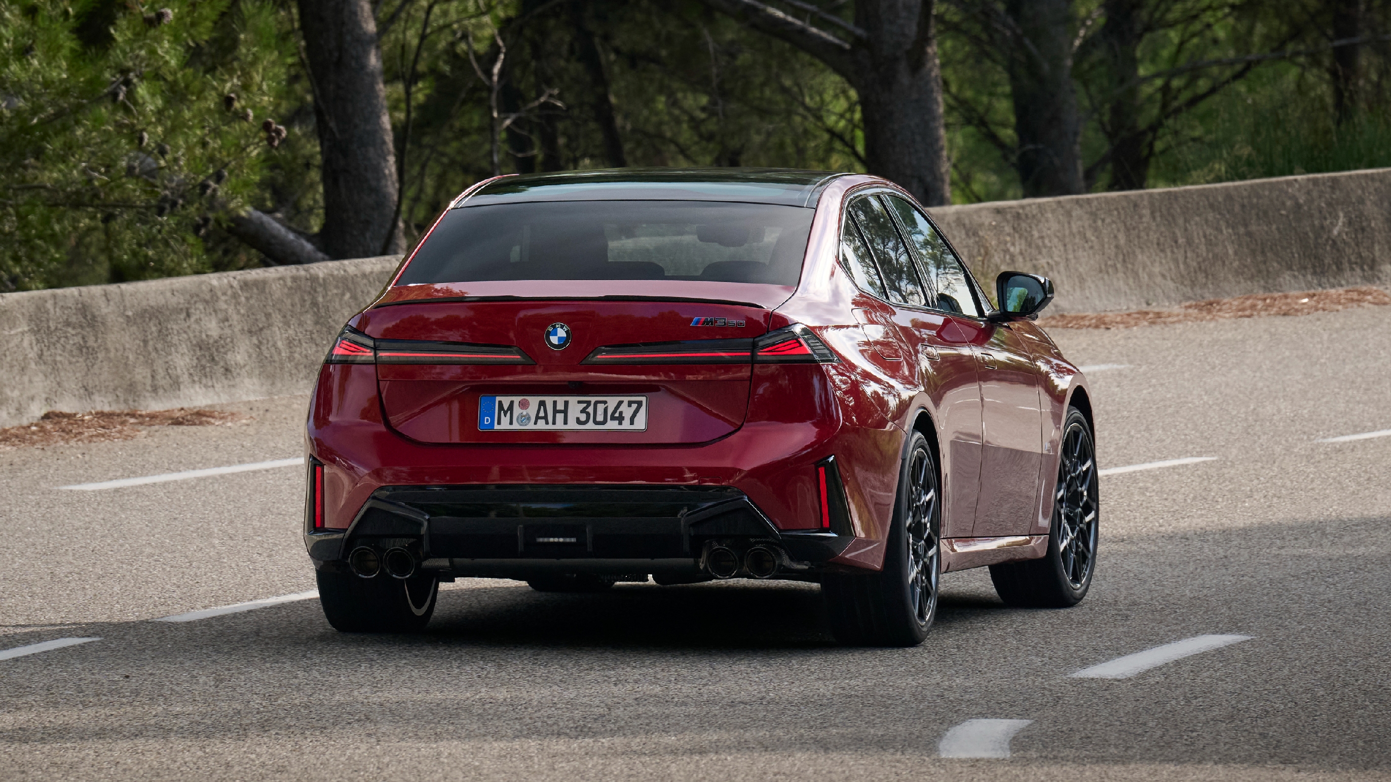 BMW M350 3-series
