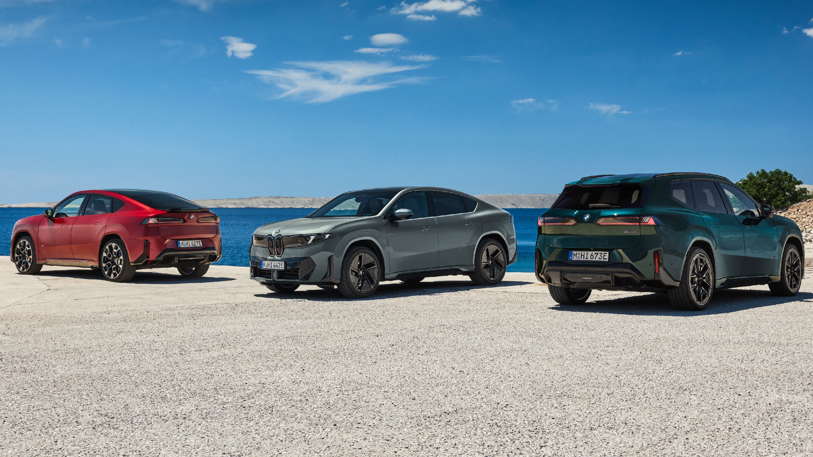 BMW iX3 and iX4