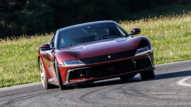 Ferrari 12 Cilindri Manuale