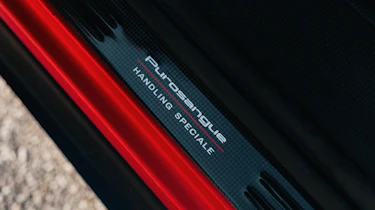Ferrari Purosangue Handling Speciale
